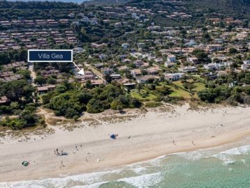 Beach holiday home with whirlpool in Costa Rei, Sardinia • Sardinia4all